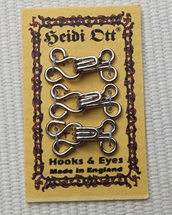 Set of 3 silver hooks and eyes by Heidi Ott